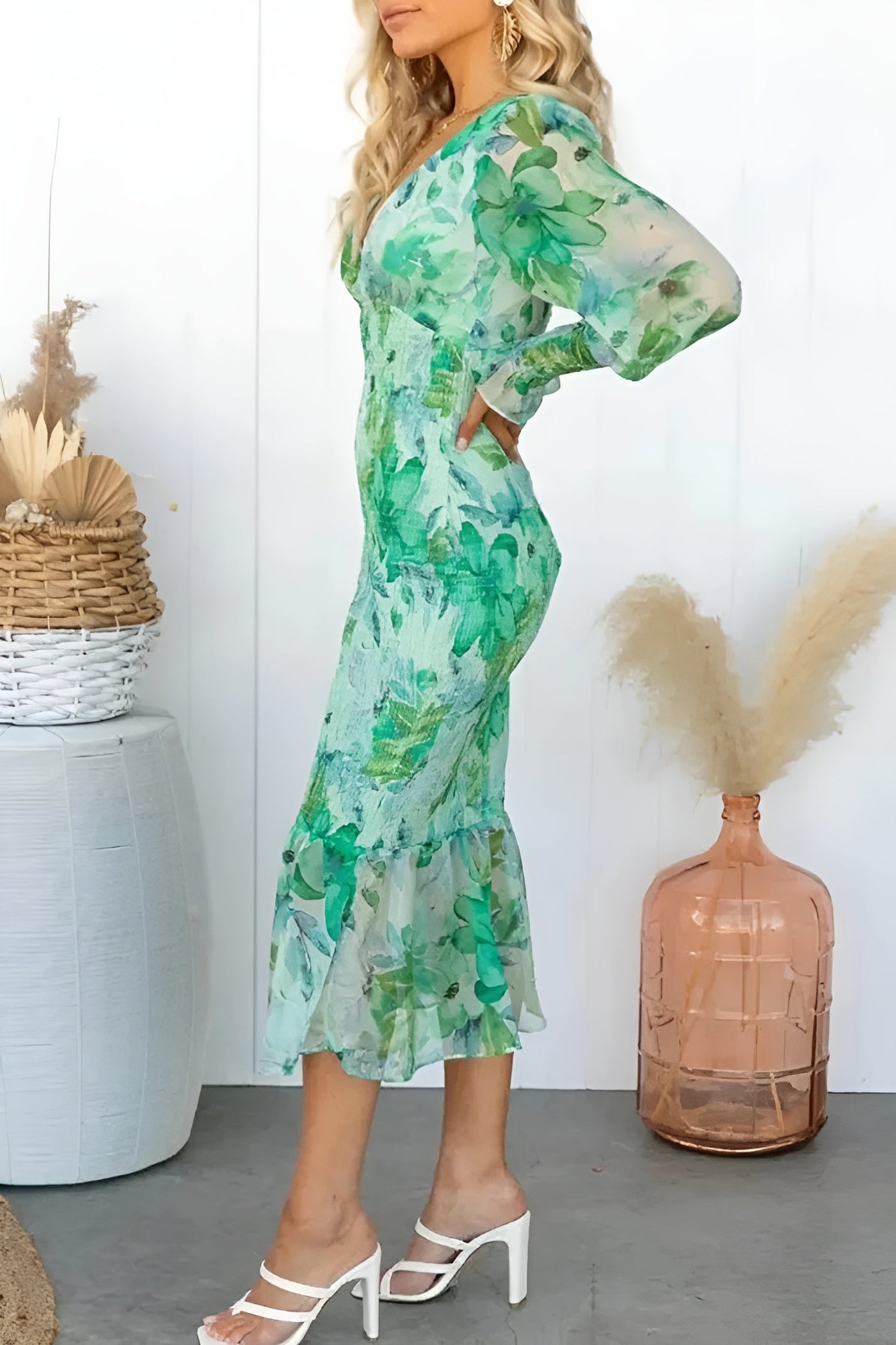 Adèle - Élégante robe fleurie